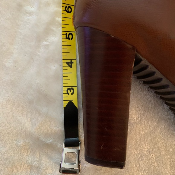 Nine West Heeled Booties✨ - Picture 5 of 7